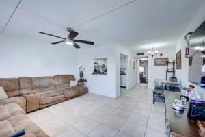 400 Village Green 216 Circle W 216, Palm Springs, FL 33461 - MLS#R11084020