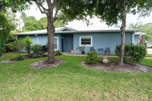 665 NE Bent Paddle Lane, Port Saint Lucie, FL 34983 Sold 07/30/25