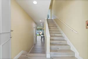 316 Lake Drive, Lantana, FL 33462 - MLS#R11084061