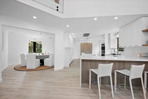 2518 La Lique Circle, Palm Beach Gardens, FL 33410 Sold 07/09/25