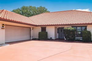 3984 SE Fairway E, Stuart, FL 34997 Sold 07/21/25
