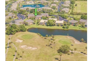18 Vista Palm Lane 102, Vero Beach