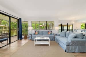 632 Brackenwood Cove, Palm Beach Gardens, FL 33418 Sold 08/01/25