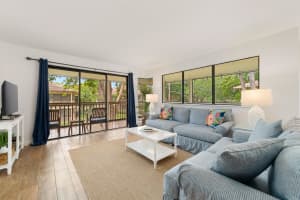 632 Brackenwood Cove, Palm Beach Gardens, FL 33418 Sold 08/01/25