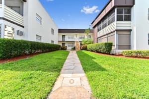702 Normandy O, Delray Beach, FL 33484 Sold 05/30/25