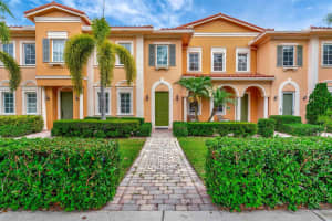 563 Dakota Drive, Jupiter