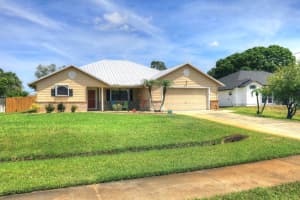 1450 Bevan Drive, Sebastian, FL 32958 Sold 06/05/25