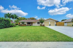 182 Bilbao Street, Royal Palm Beach, FL 33411 Sold 07/29/25
