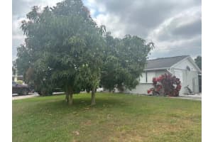 4896 Royal Court S, West Palm Beach, FL 33415 Sold 09/26/25