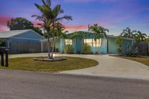 2267 SE Monroe Street, Stuart, FL 34997 Sold 07/08/25