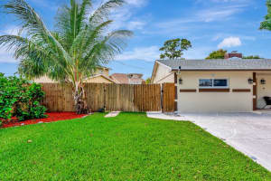 385 SW 31 Avenue, Deerfield Beach, FL 33442 Sold 06/09/25