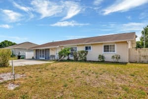 566 Floresta Drive, Port Saint Lucie, FL 34983 - MLS#R11084274