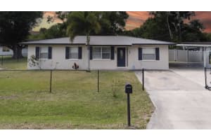 1269 NE 14th Avenue, Okeechobee, FL 34972 Sold 05/30/25