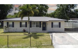 1269 NE 14th Avenue, Okeechobee, FL 34972 Sold 05/30/25