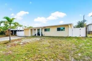 814 S 10th Street, Lantana, FL 33462 Sold 07/31/25