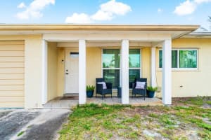 814 S 10th Street, Lantana, FL 33462 Sold 07/31/25