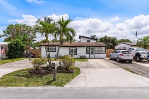4292 Winchester Ln Lane, West Palm Beach