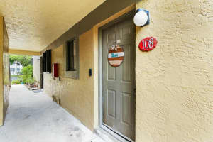 545 Trace Circle 108, Deerfield Beach, FL 33441 Sold 08/04/25