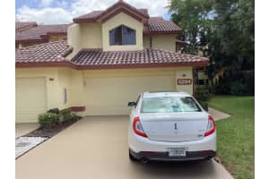 5294 Tenth Fairway Drive 4, Delray Beach