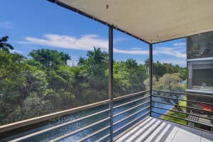 105 Royal Park Drive 3d, Oakland Park, FL 33309 Sold 09/12/25