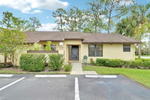 135 Manchineel Court, Royal Palm Beach, FL 33411 - MLS#R11084396