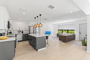 235 NE 20th Street, Boca Raton, FL 33431 - MLS#R11084405