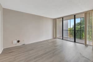 6805 Willow Wood Drive 5052, Boca Raton, FL 33434 Sold 08/13/25