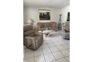 700 Village Green Court 120, Palm Springs, FL 33461 - MLS#R11084446
