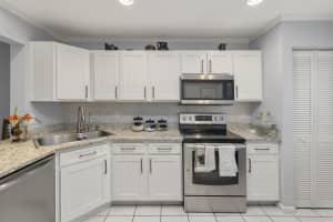 2641 Gately Drive W 2003, West Palm Beach, FL 33415 - MLS#R11084453