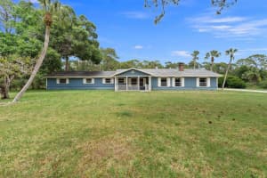 6325 SW Gator Trail, Palm City, FL 34990 - MLS#R11084521