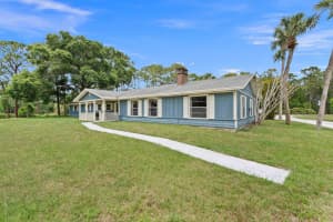 6325 SW Gator Trail, Palm City, FL 34990 - MLS#R11084521