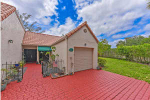 6674 Las Flores Dr, Boca Raton, FL 33433, Sold 08/19/25