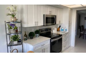 2778 S Ocean Boulevard 306s, Palm Beach, FL 33480 Sold 01/23/26