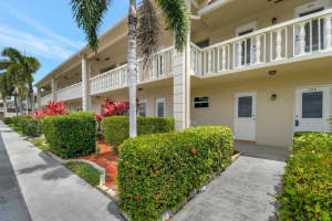2131 NE 42nd Court 107e, Lighthouse Point, FL 33064 - MLS#R11084543