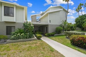800 NW Fork Road 1-2, Stuart, FL 34994 Sold 06/06/25