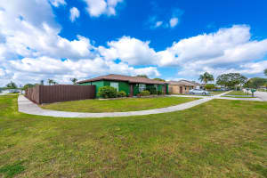 MLS# R11084590, Boca Raton, Florida 33434