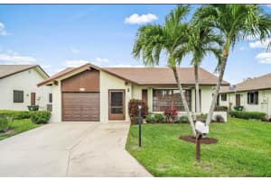 6089 Glentree Lane Green Acres, FL 33463 - Off Market