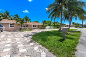 3019 Indian Trail, Lake Worth, FL 33462 Sold 07/08/25