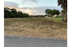 8813 Pioneer Road, West Palm Beach