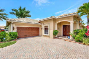 141 Bella Vista Way, Royal Palm Beach, FL 33411 Sold 06/24/25