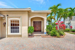 141 Bella Vista Way, Royal Palm Beach, FL 33411 Sold 06/24/25
