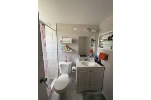 113 Windsor F, West Palm Beach, FL 33417 - MLS#R11084695