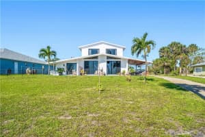 8309 S Indian River Drive, Fort Pierce, FL 34982 - MLS#R11084773