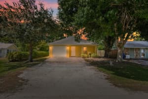 6076 7th Street, Vero Beach, FL 32968 Sold 06/03/25