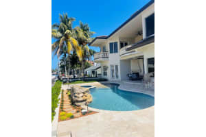 945 Cypress Drive, Delray Beach, FL 33483 - MLS#R11084840