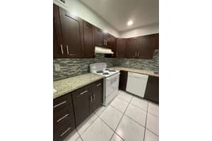 642 Nw 13th Street 31, Boca Raton