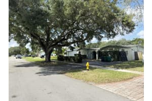 5013 SW 88th Terrace, Cooper City, FL 33328 Sold 07/14/25