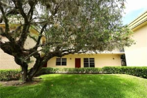 44 Vista Gardens Trail 106, Vero Beach, FL 32962 Sold 05/16/25