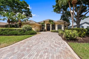 8131 Links Way, Port Saint Lucie, FL 34986 Sold 07/10/25