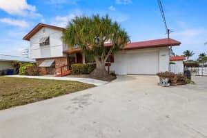 1689 SW Coxswain Place, Palm City, FL 34990 Sold 08/20/25